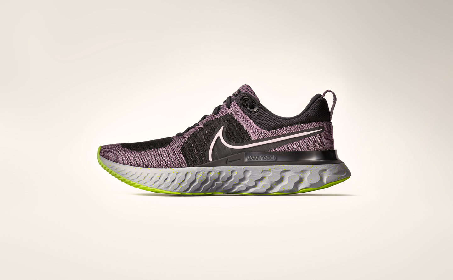 Nike React Infinity Run 2 女款跑鞋